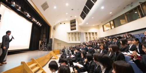 学内合同企業説明会